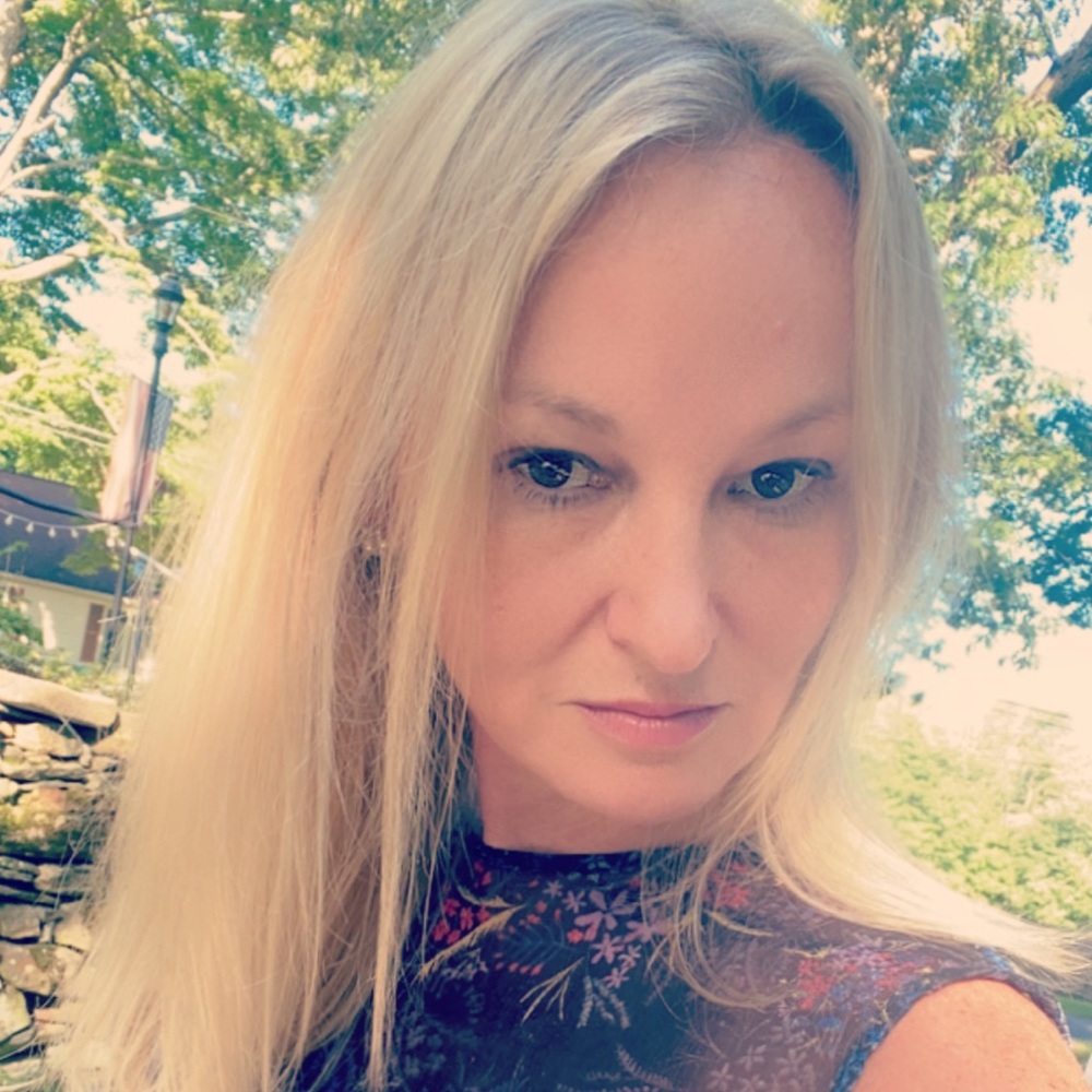 Meet your Posher, Lo